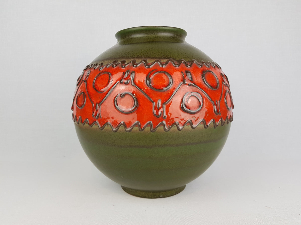 Vintage CARSTENS KERAMIK Matte Green and Red Ball Vase 1240-25 West German Pottery 1960s