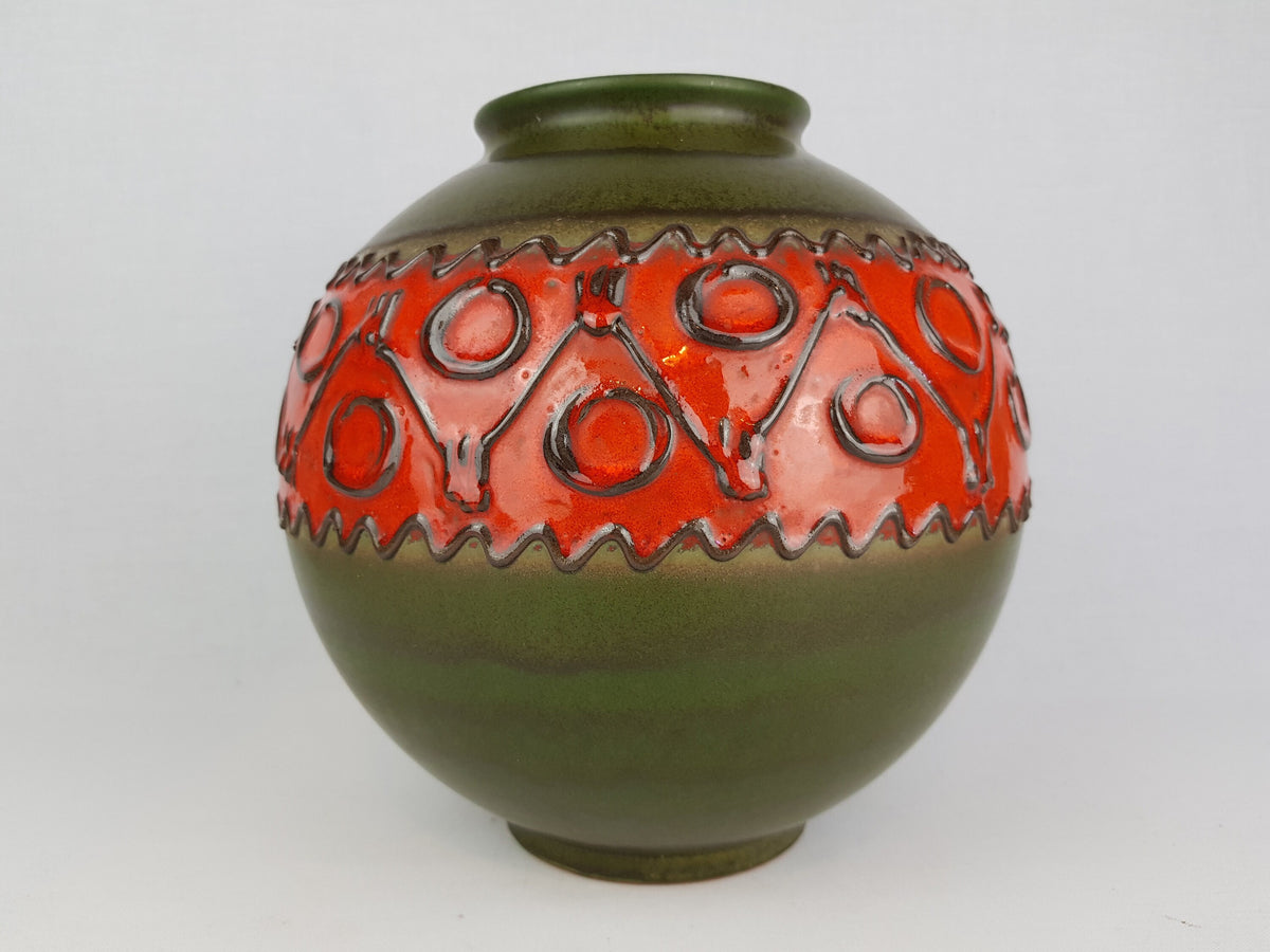 Vintage CARSTENS KERAMIK Matte Green and Red Ball Vase 1240-25 West German Pottery 1960s