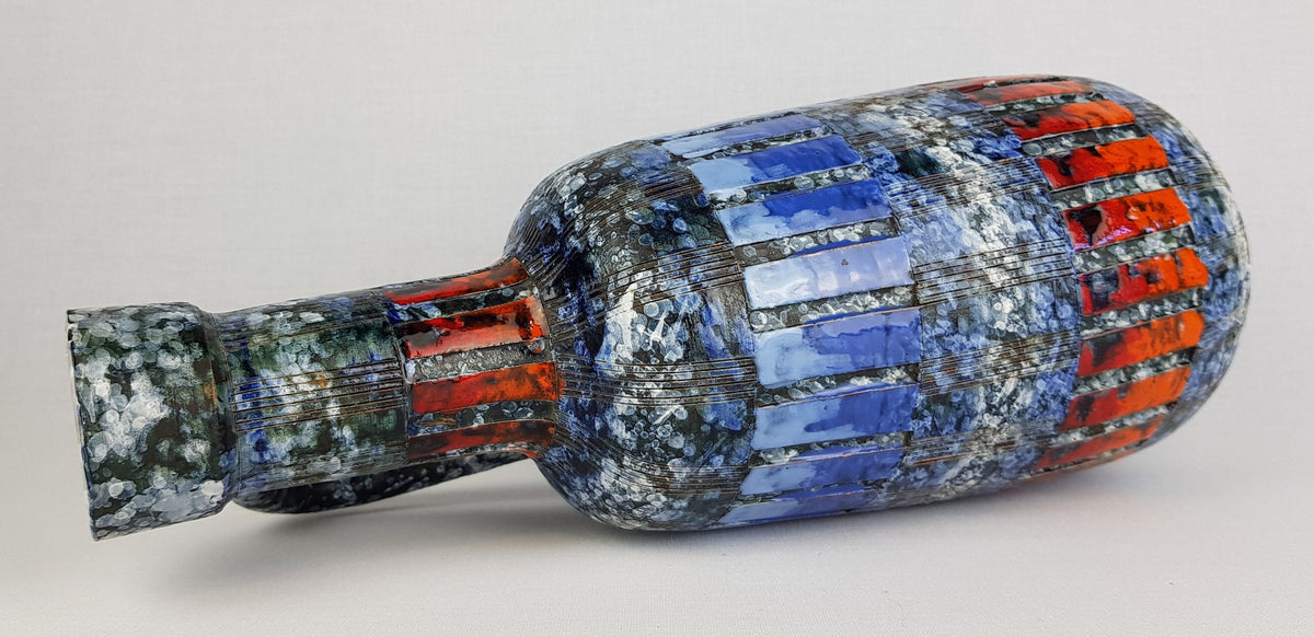 Beautiful Vintage FRATELLI FANCIULACCI Vase With Striped Incised Decor in Blue and Red Italy 1960-70s
