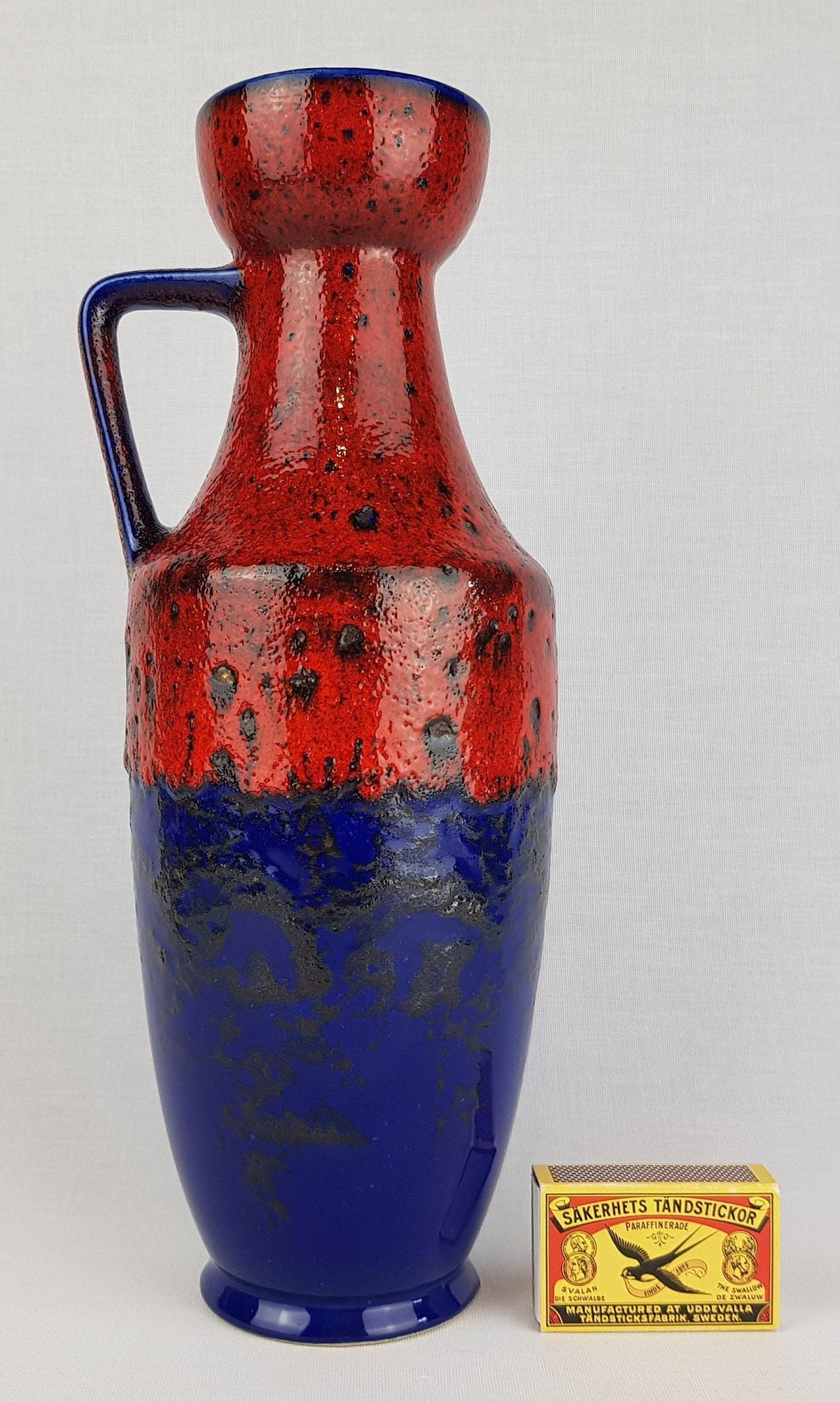 Vintage DÜMLER & BREIDEN KERAMIK Blue and Red Fat Lava Vase 347-30 West German Pottery 1970s