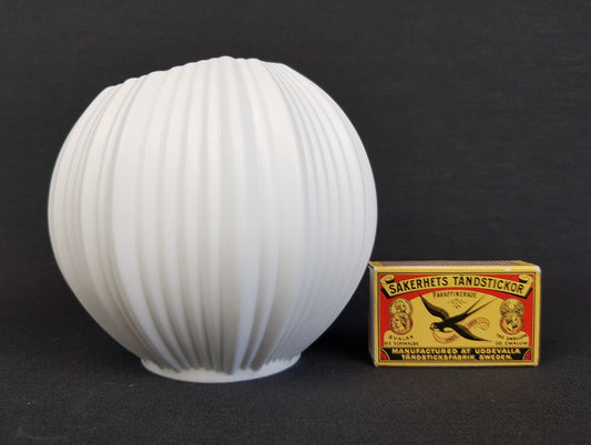 Vintage AK KAISER 3D Relief Ball Vase 0284 by Martin Freyer West German Pottery 1970s