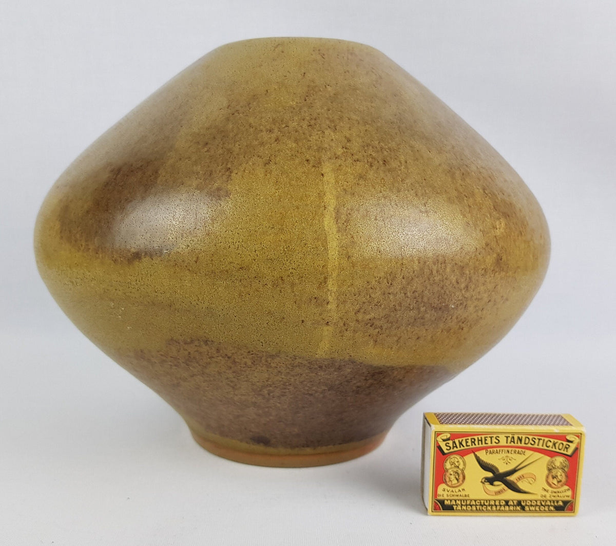 Vintage Studio Art Pottery Vase by Fritz Vehring – UFO Shape – Brown with Yellow Accents – 1950s/1960s