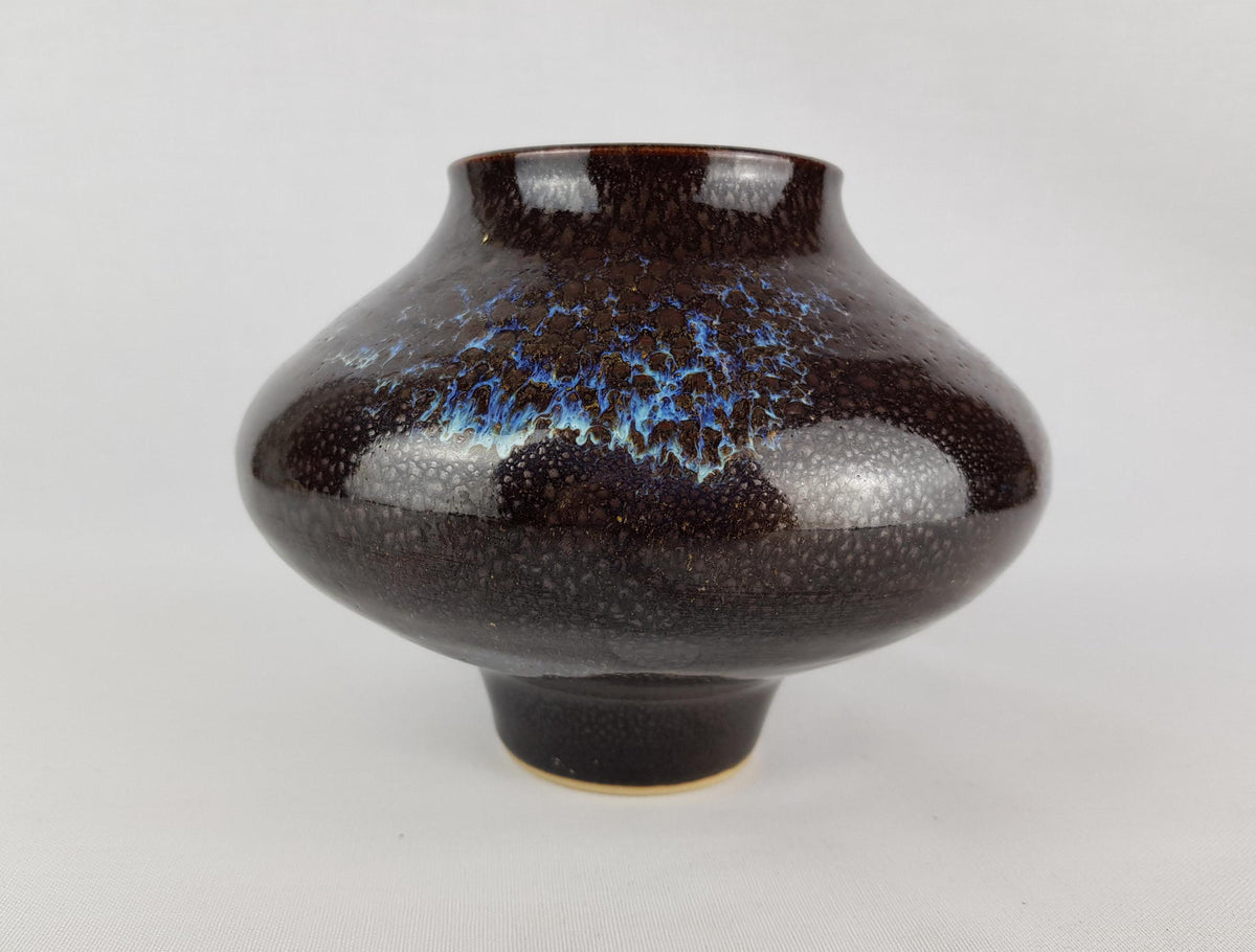 Vintage Studio Art Pottery by GORGE HOHLT Blue Ufo Shaped Vase With Freckles Decor For Werkstatt Hohlt Katzbach 1960s