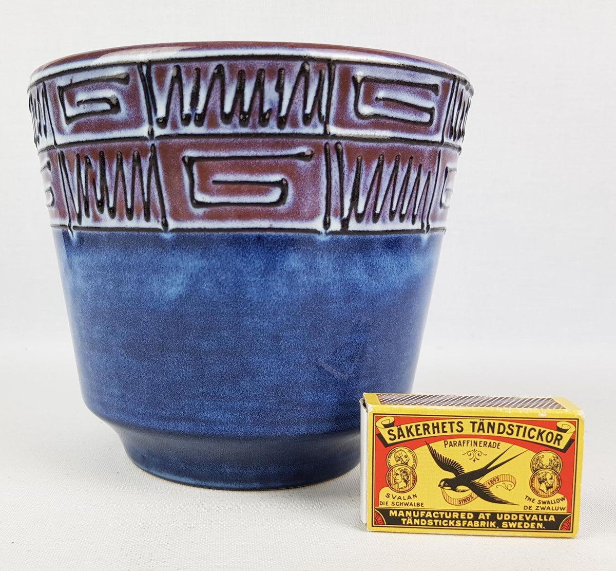 Vintage DÜMLER & BREIDEN Purple Planter Flower Pot 700 14 West German Pottery 1960-70s