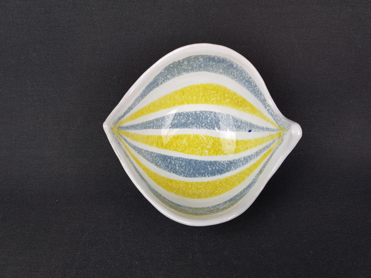 Vintage ITALIAN Leaf Bowl By STIG LINDBERG Italian Scandinavian Pottery 1980s