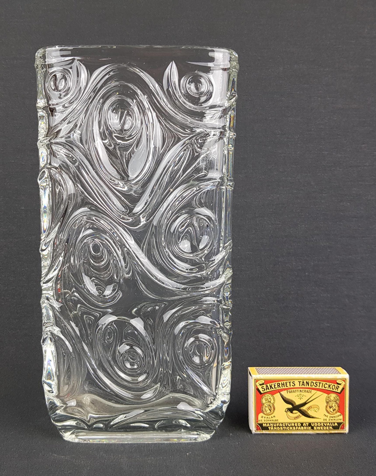 Rare Vintage HERMANOVA HUT Clear Glass Vase With Woodgrain Pattern by Frantisek Peceny SKLO Union from Czech Republic 1968s