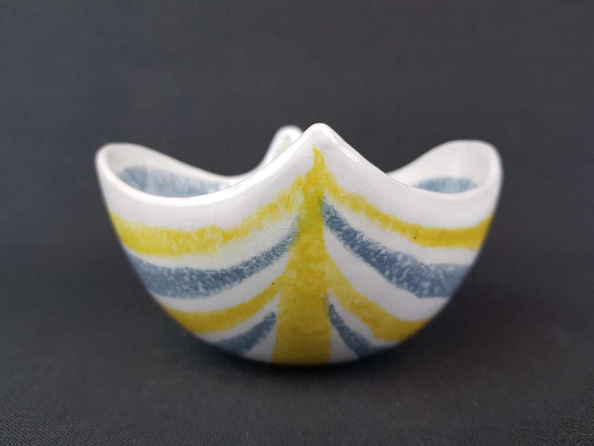 Vintage ITALIAN Leaf Bowl By STIG LINDBERG Italian Scandinavian Pottery 1980s