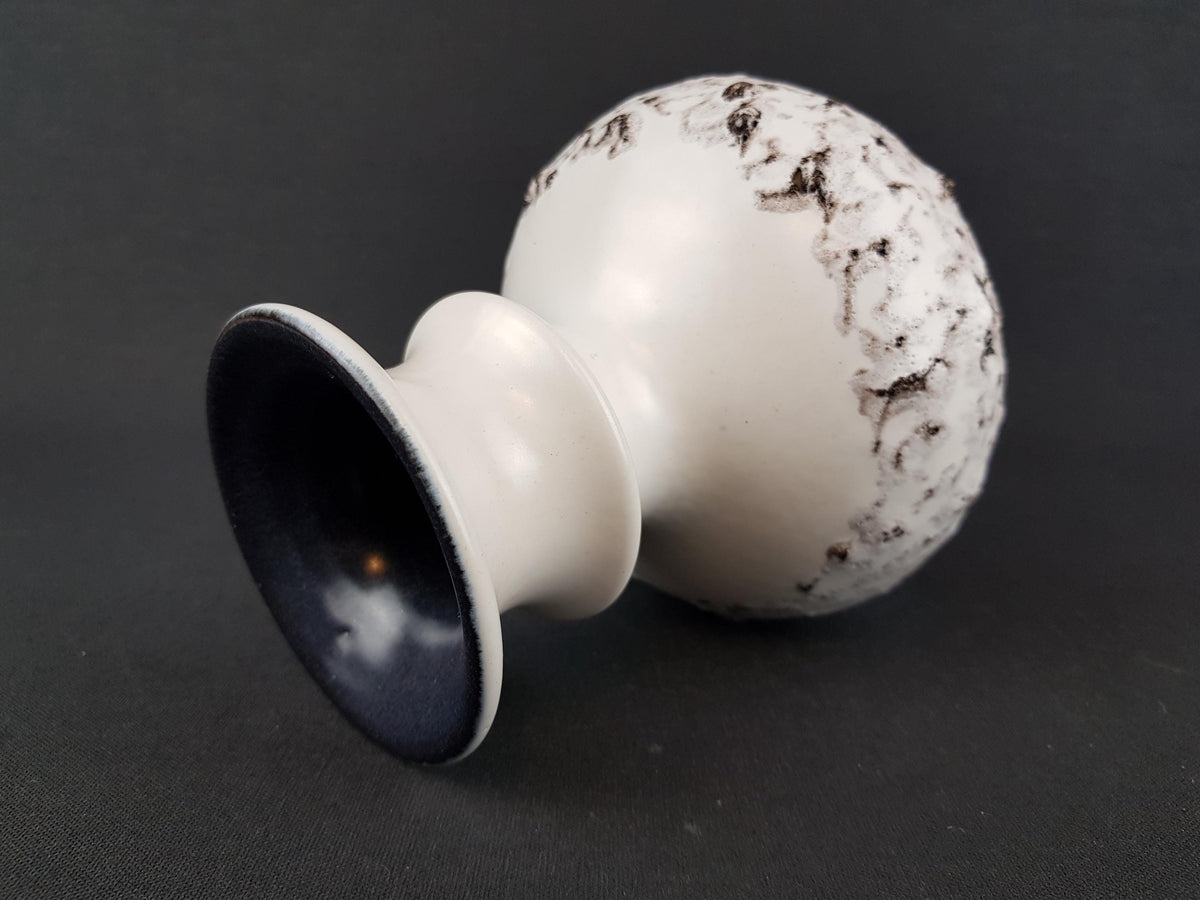 Vintage STEULER KERAMIK White and Black Fat Lava Vase 223-15 "Cascad" Series by Cari Zalloni West German Pottery 1969s