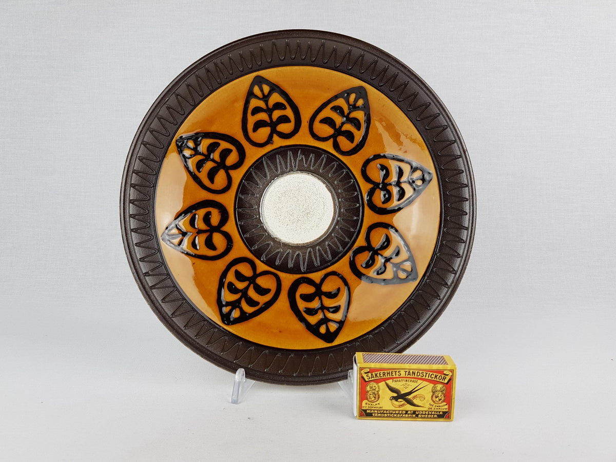 Vintage DÜMLER & BREIDEN Brown and Ocher Bowl with Relief Leaf pattern 226-25 West German Pottery 1970s