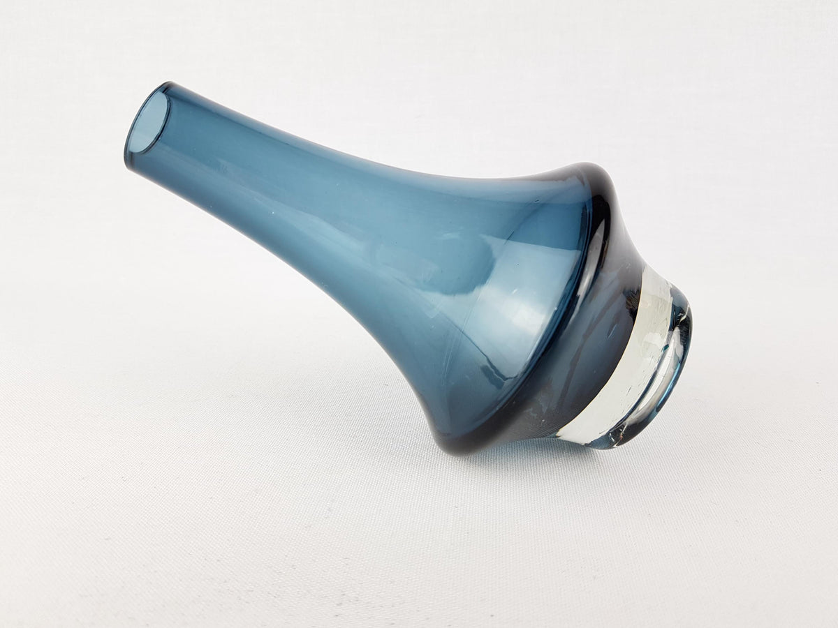 Vintage RIIHIMAEN LASI Blue/ Purple Glass Rocket Vase 1379 Finland Scandinavia 1970s