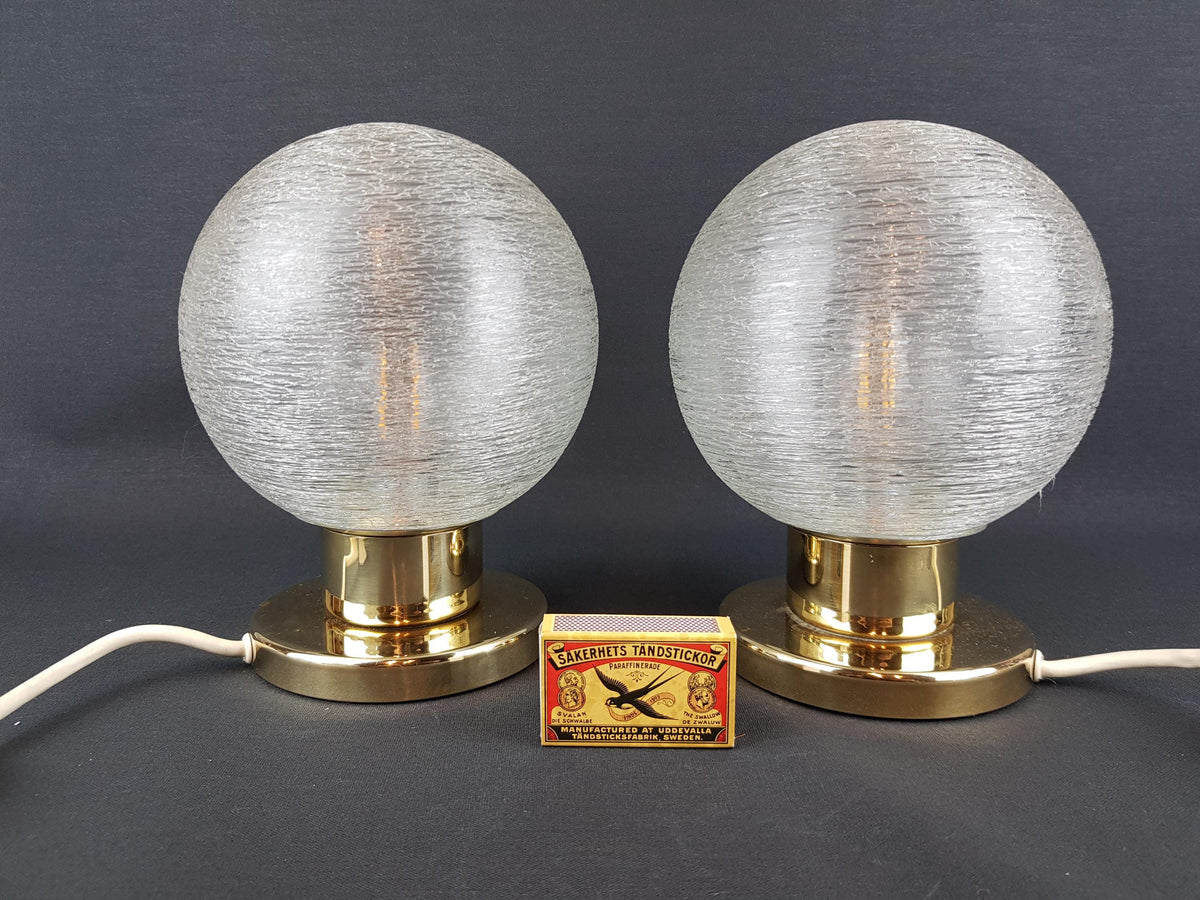 Pair of vintage DORIA LEUCHTEN, Footed Table or Bedside Lamps with Crackled Glass Bulb Shades West-Germany 1970s