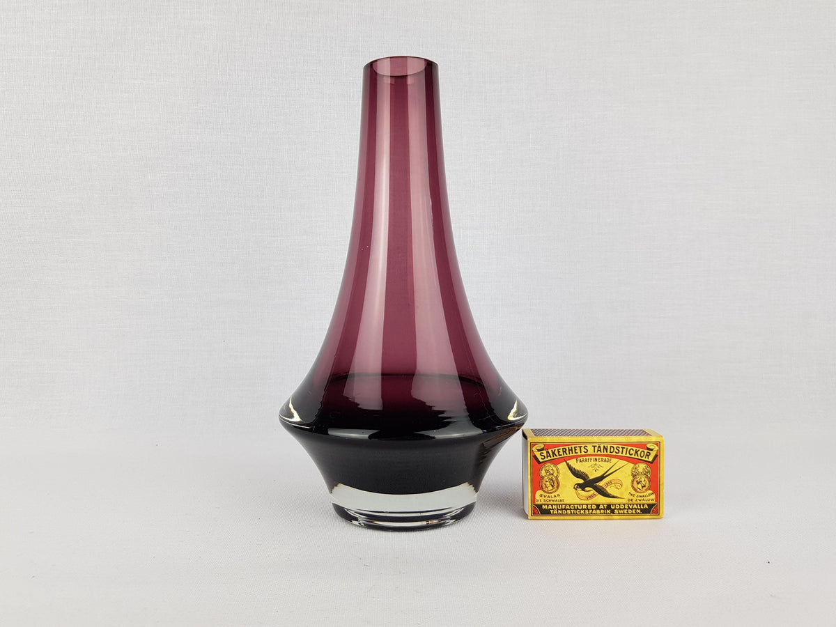 Vintage RIIHIMAEN LASI Purple Glass Rocket Vase 1379 Finland Scandinavia 1970s