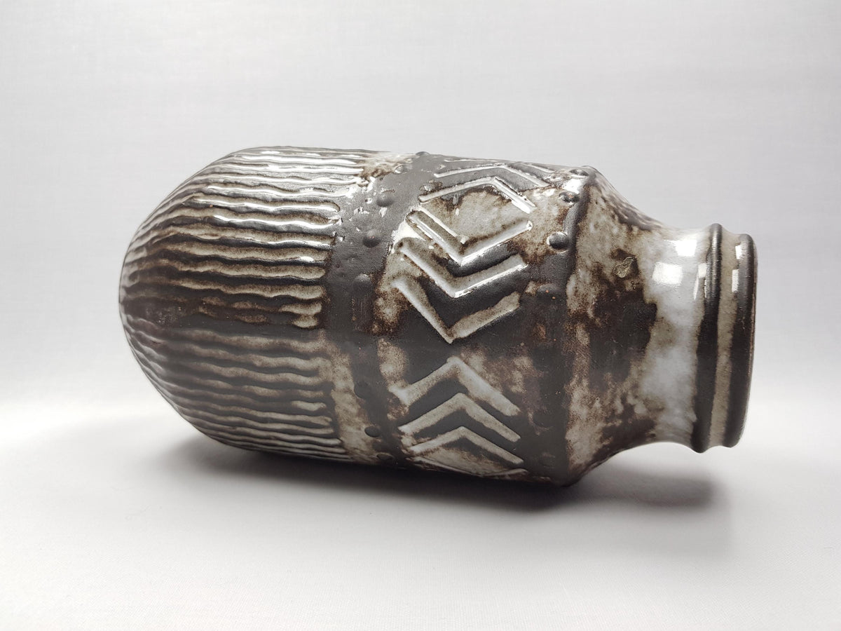Vintage CARSTENS TÖNNIESHOF KERAMIK Grey Vase Reliefserie Keltoi 49-25 West German Pottery 1968s