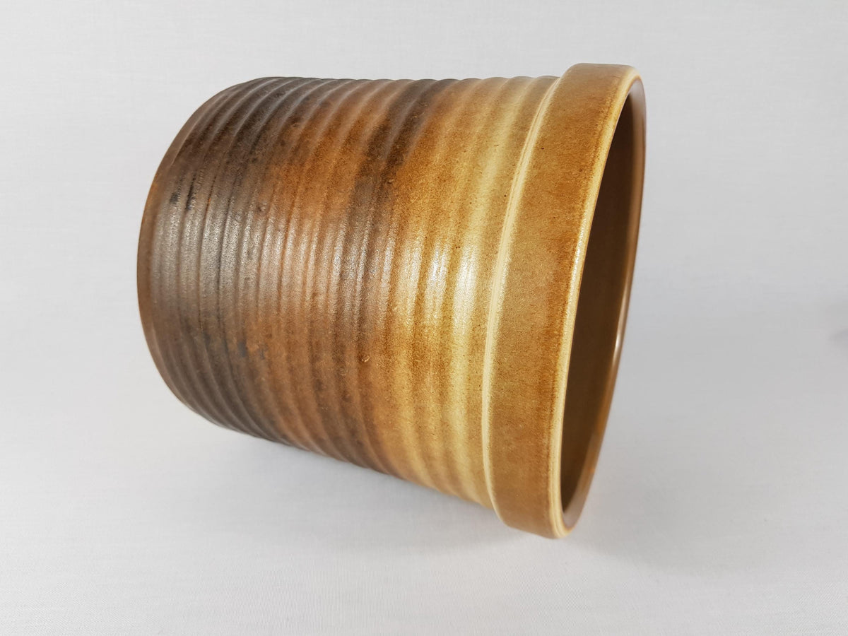 Vintage CIRO KERAMIEK BEESEL Planter Flower Pot from Holland Dutch Pottery Fat Lava Era 1970s
