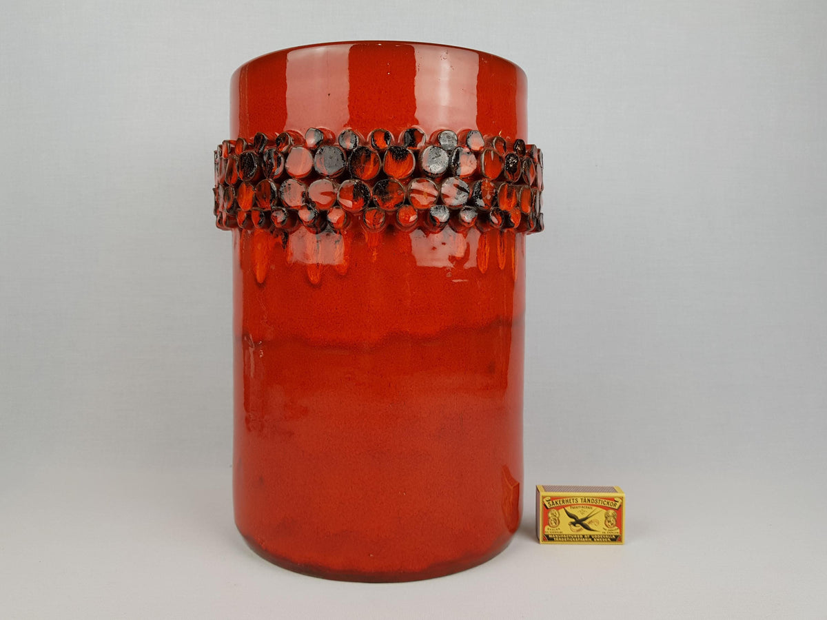 Vintage CERAMANO "CERALUX" Red Vase with Hairline by Gerda Heukeroth West German Pottery 1969