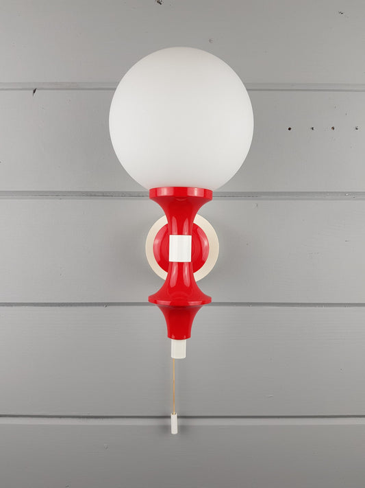Vintage QUELLE Red and White Wall Lamp Design By Richard Essig 1960s - 1970s
