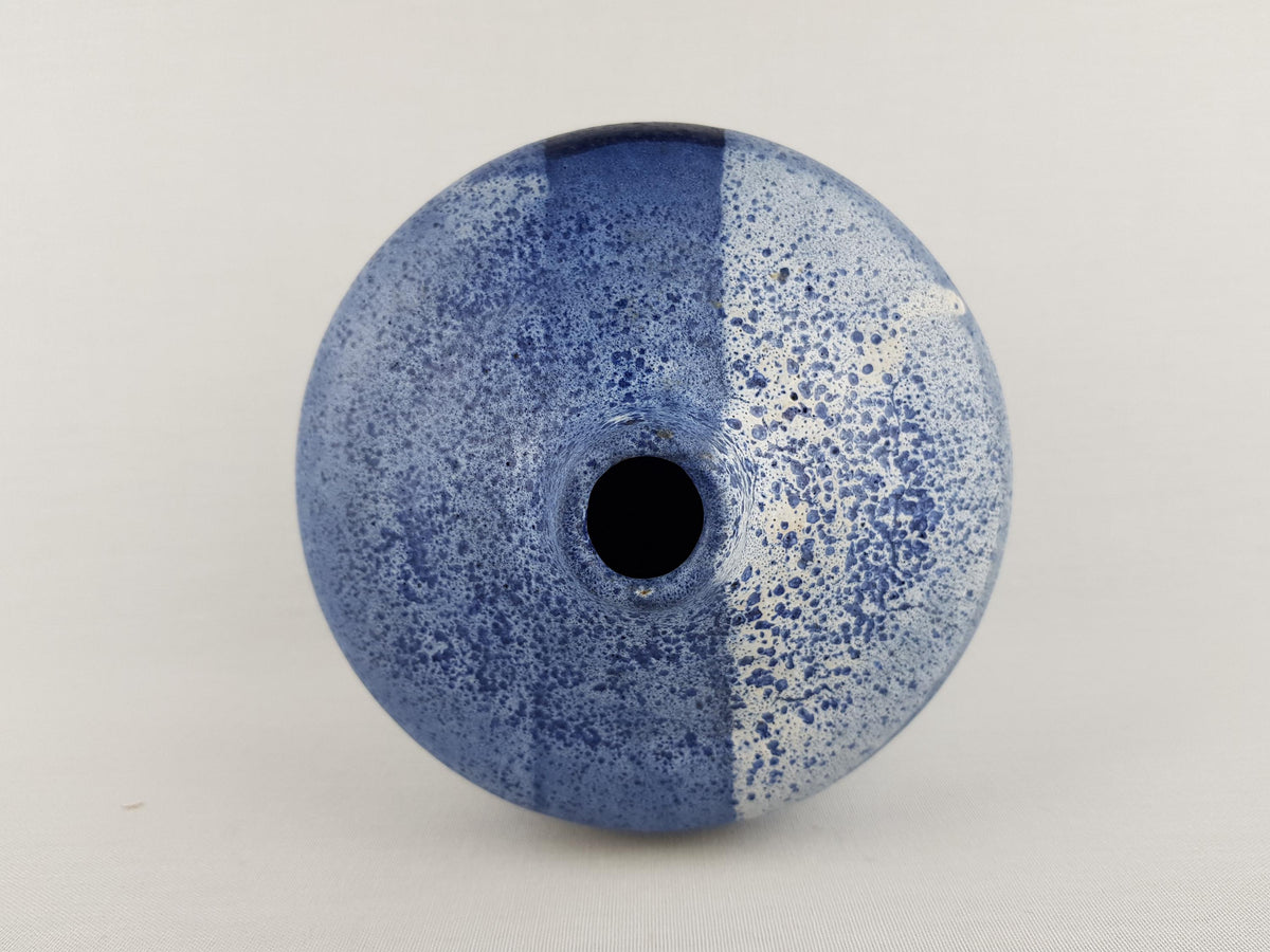 Vintage KARL JUTTNER Blue and White Abstract Vase East German Studio Art Pottery 1960's