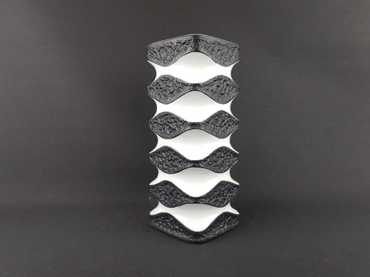 Vintage KERAFINA Porzellanfabrik Black and White Op Art Vase 640/3 – Royal KPM Bavaria – Designed by Ernst Fenzl – West Germany 1970s