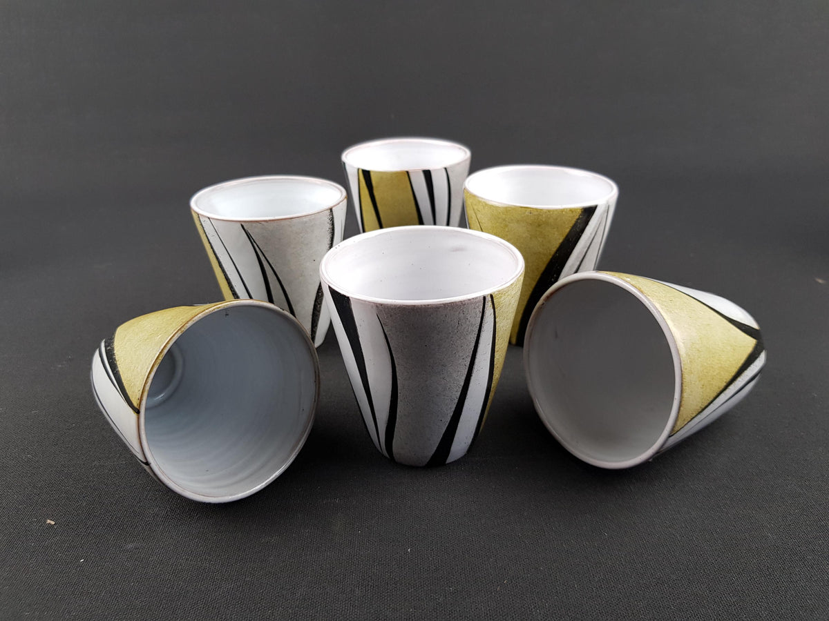 Vintage KROSSELBACH Pitcher Vase, incl 6 mugs by Clare Zange West German Pottery 1950s