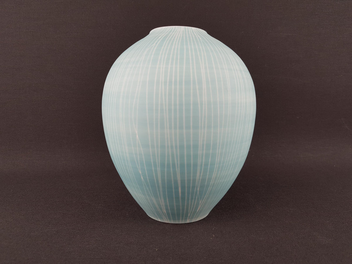 Contemporary ANNA SYKORA Studio Art Pottery Vase - Terra Sigillata Porcelain (Berlin, Germany)