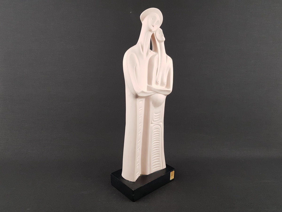 Vintage ROBERTO RIGON White Couple Man and Pregnant Woman Figurine Italian Pottery 1970s