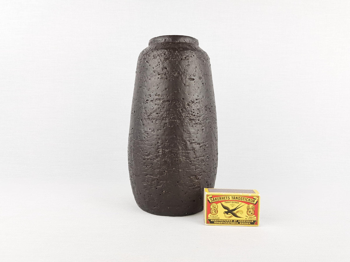 Vintage SCANDINAVIAN STUDIO POTTERY Black Ceramic Vase in Gunnar Nylund Style Mid Century Modern