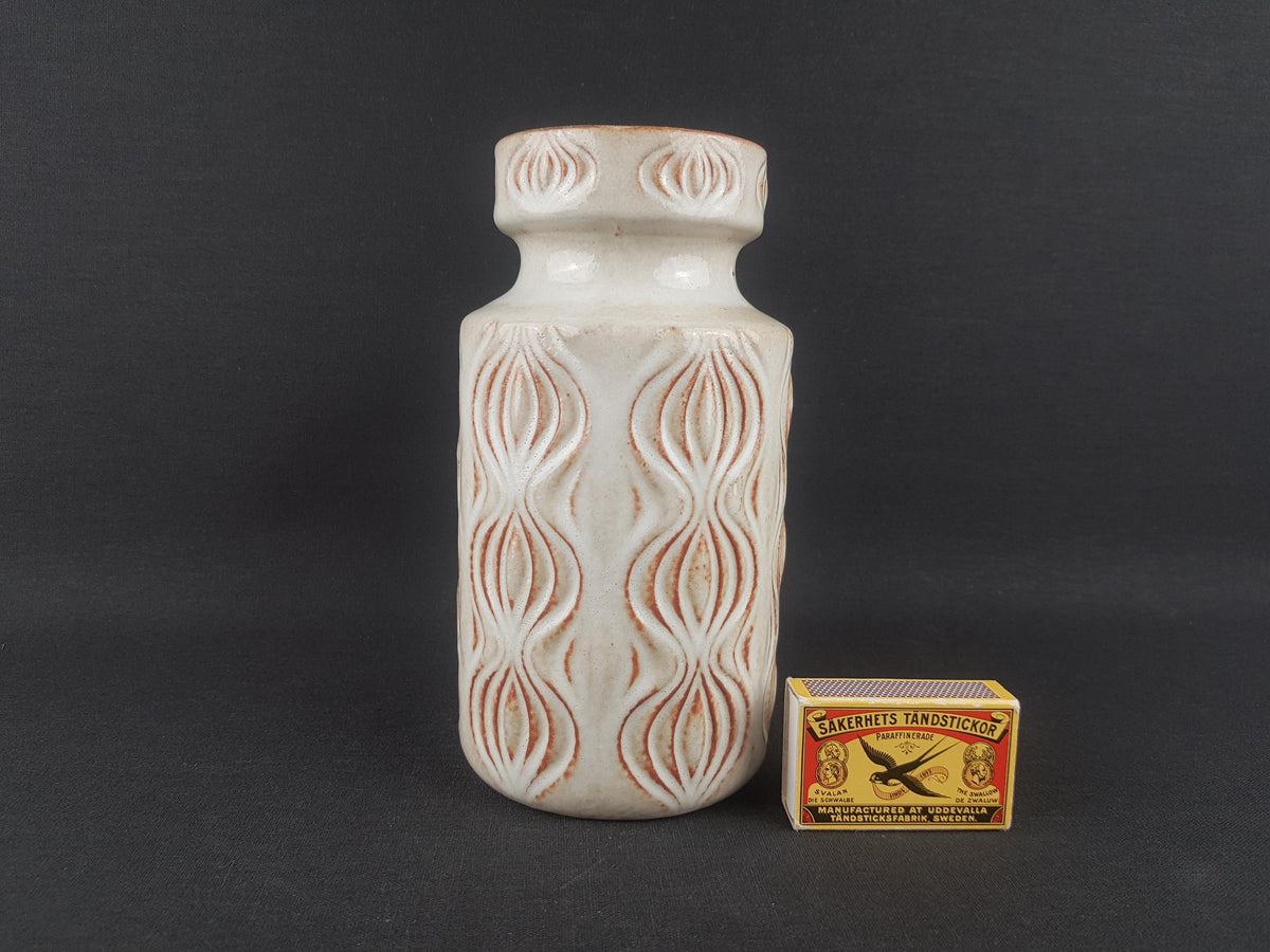 Vintage SCHEURICH Beige Vase with Onion or Amsterdam Decor 285-18 West German Pottery 1970s