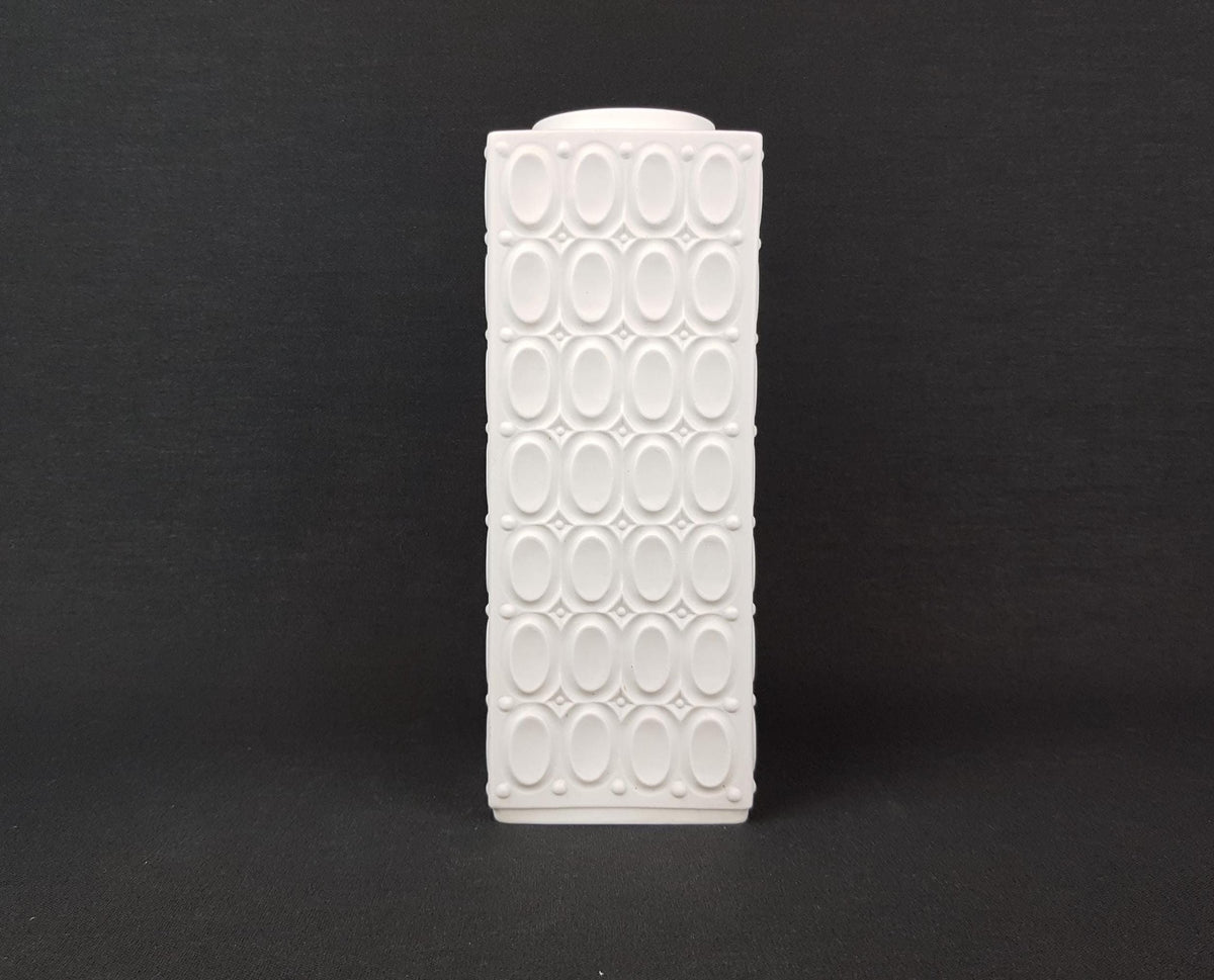 Vintage SELTMANN WEIDEN PORZELLAN White Porcelain Vase 905 West German Pottery