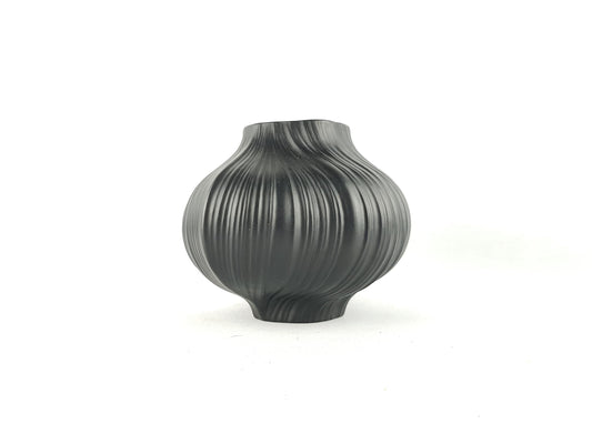 Vintage ROSENTHAL Studio Linie Porcelaine Noire Relief Vase 1970s by Martin Freyer West Germany