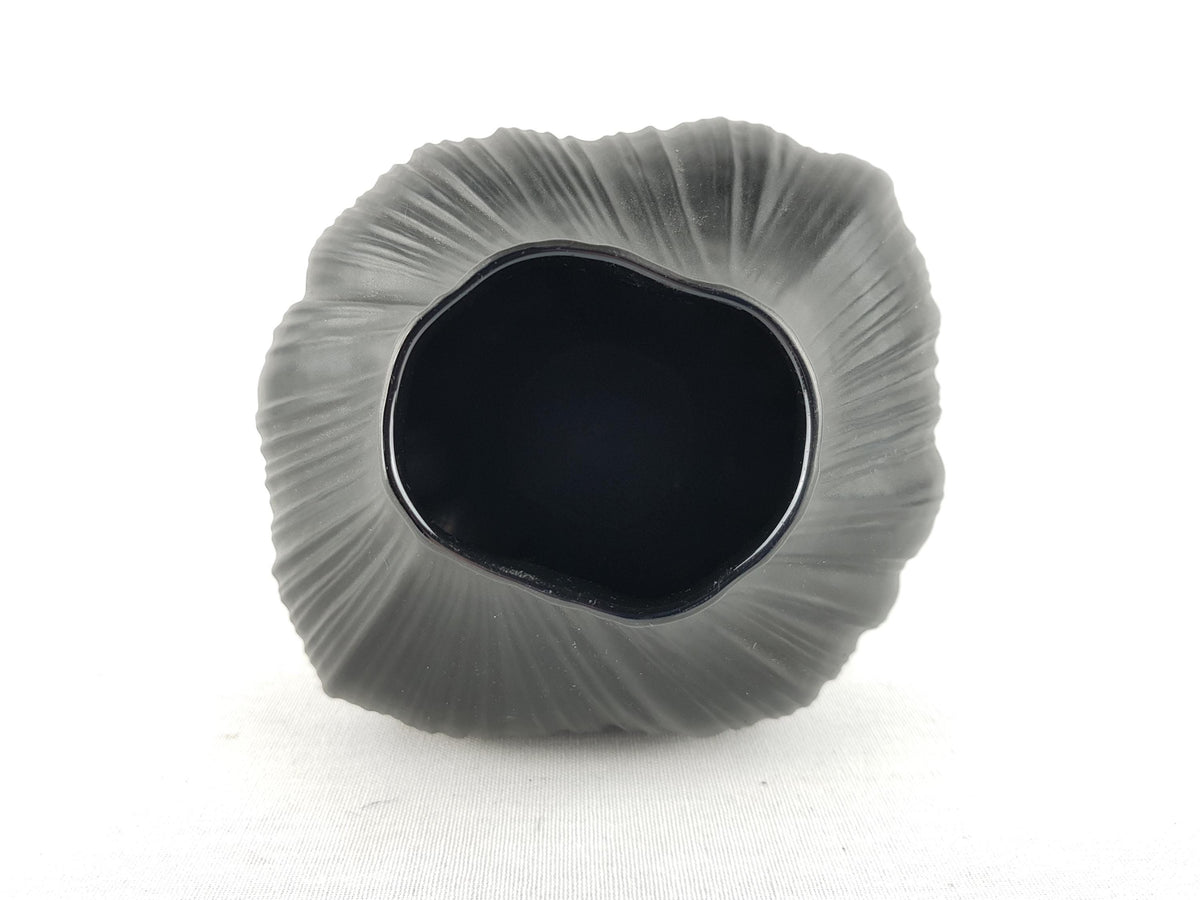 Vintage ROSENTHAL Studio Linie Porcelaine Noire Relief Vase 1970s by Martin Freyer West Germany
