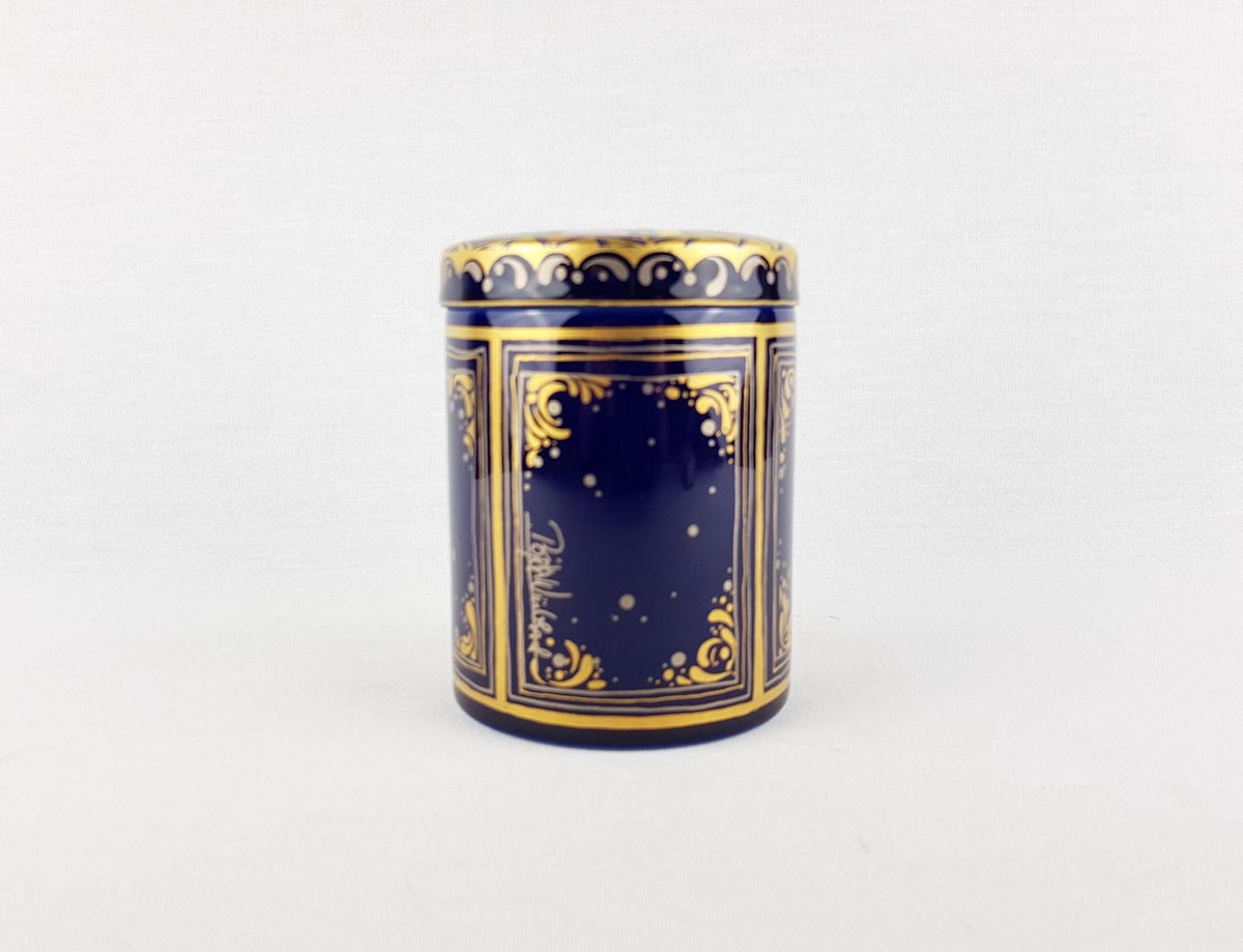Vintage ROSENTHAL PORZELLAN Studio Linie Porcelain Storage Box 1001 Night Serie by Bjorn Wiinblad 1970s