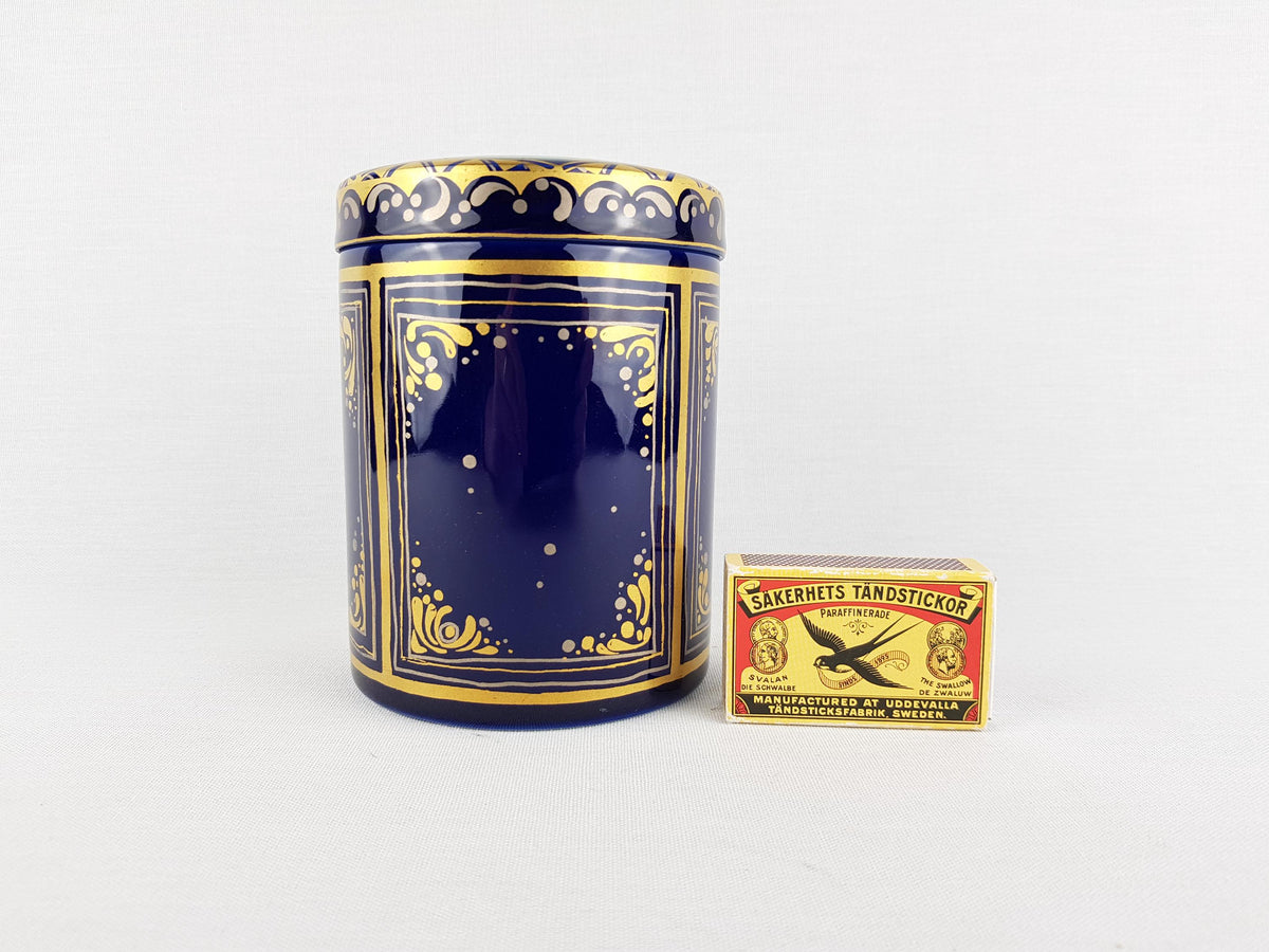 Vintage ROSENTHAL PORZELLAN Studio Linie Porcelain Storage Box 1001 Night Serie by Bjorn Wiinblad 1970s