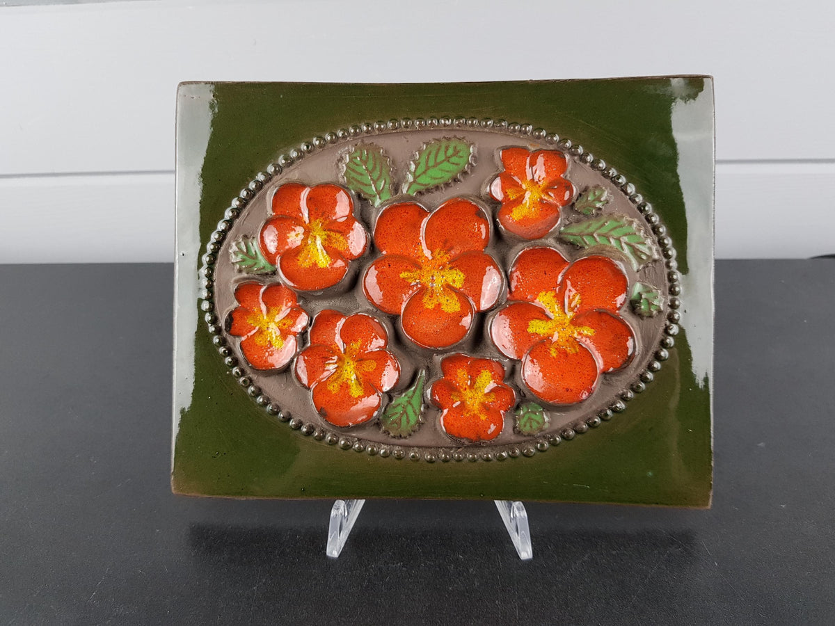 Vintage Scandinavian JIE GANTOFTA SWEDEN Wall Plate Flower decor 850 1960s