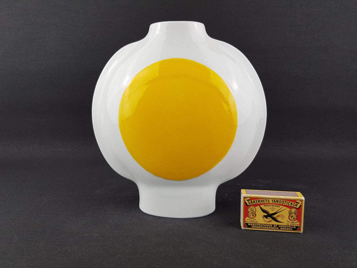 Vintage RÖRSTRAND SWEDEN White and Yellow "Sunburst" Vase by Inger Persson Lunik Series 1960s