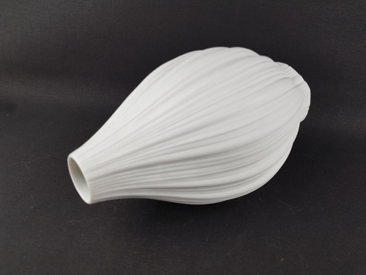 Vintage ROSENTHAL White Studio Linie Porcelaine Relief Vase by Martin Freyer West Germany 1970s