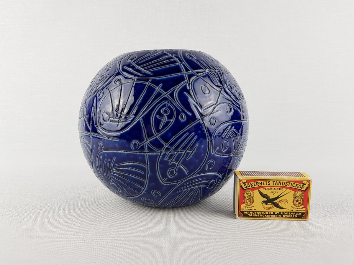 Vintage BLUE BALL VASE – Sgraffito Fish Decor 1960-70's
