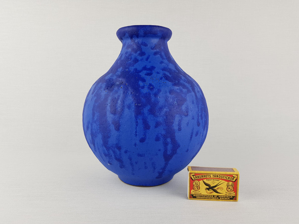 Vintage HARTWIG HEYNE TÖPFEREI (Hey) Yves Klein Blue Ceramic Vase - West German Pottery 1960-70s