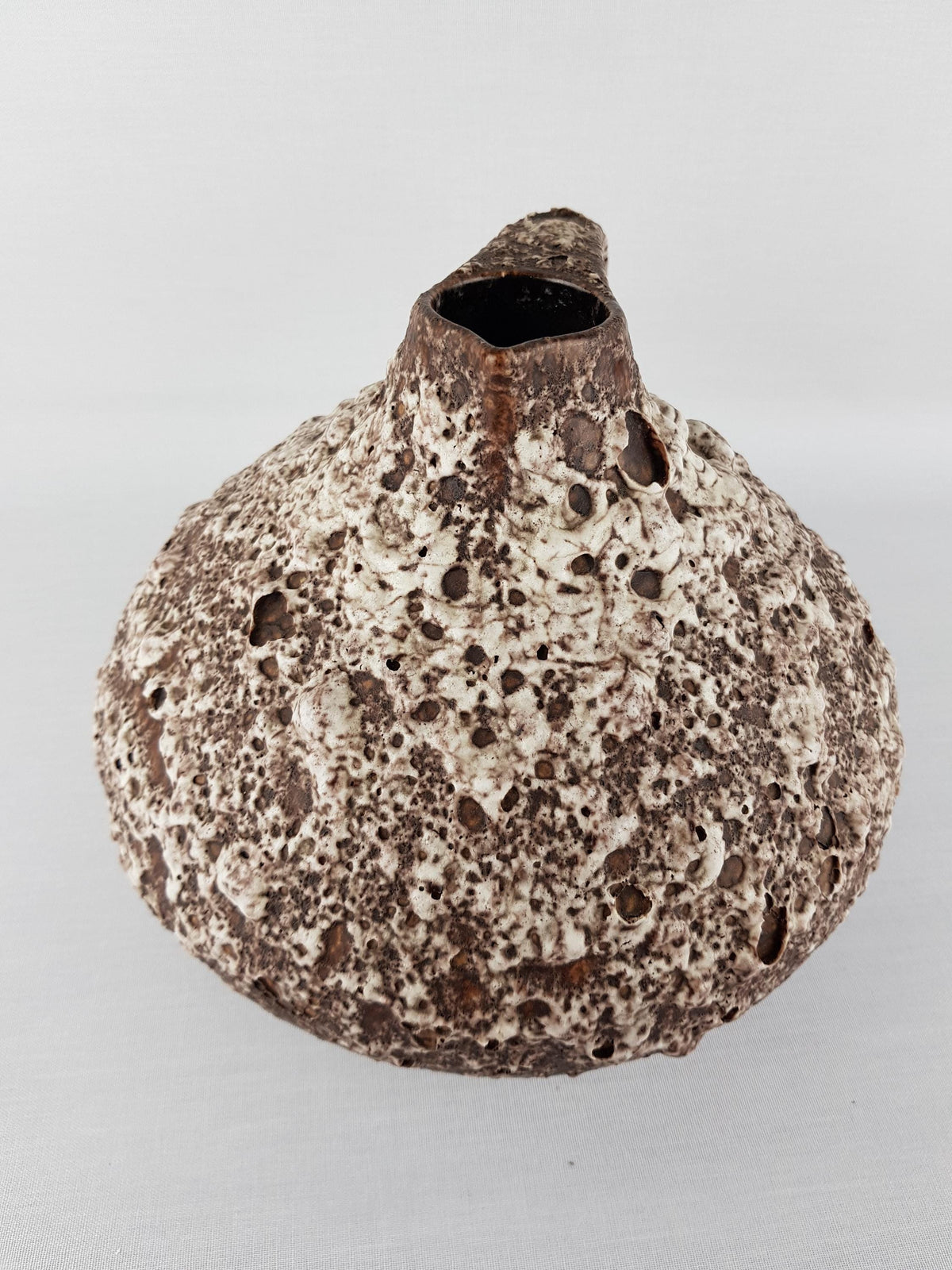Vintage RUSCHA KERAMIK Brown Vase with White Fat Lava decor 315 West German Pottery 1950s