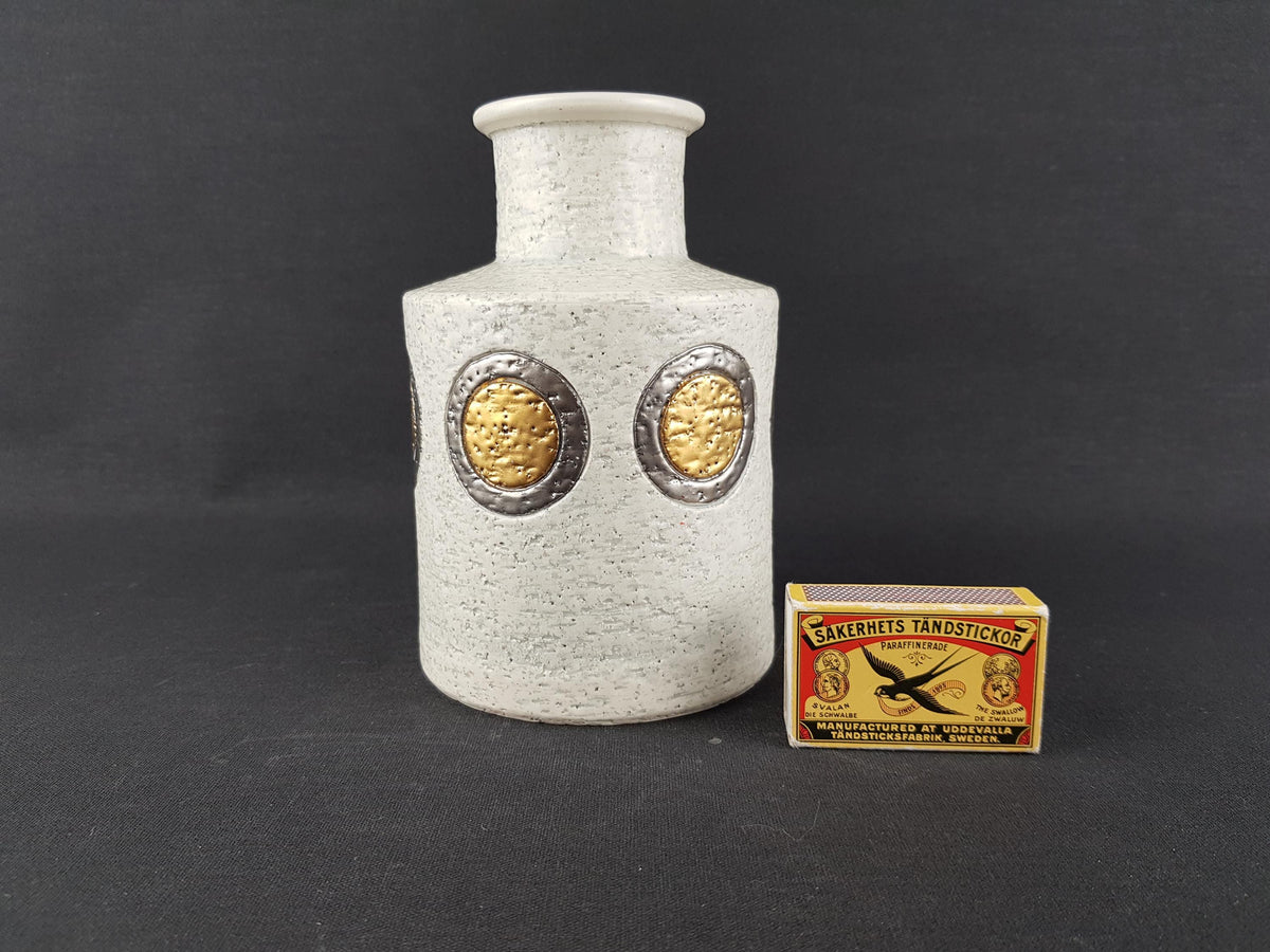 Vintage BITOSSI White Vase with "Travertino " Gold Dot Decor Italy 1972's