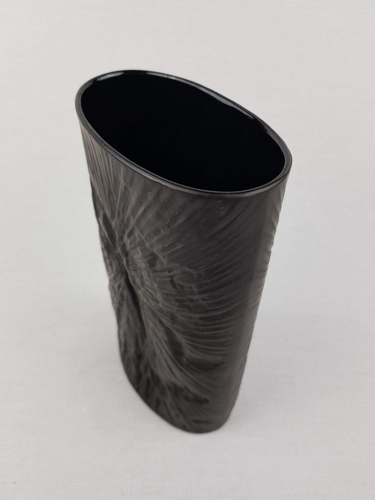 Rare Vintage ROSENTHAL Studio Linie Porcelaine Noire Relief Vase by Martin Freyer West Germany 1970s
