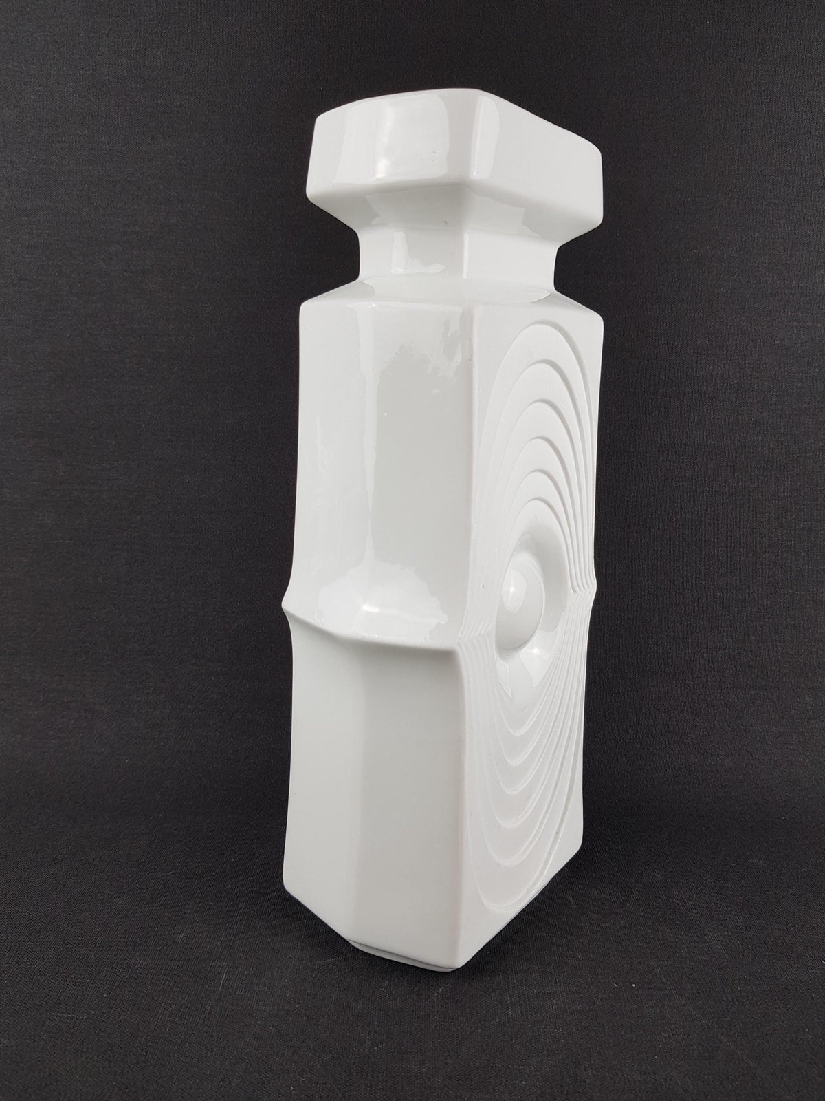Vintage KERAFINA Porzellanfabrik White Biscuit Porcelain Vase from the Swing Series 796/26 – Royal KPM Bavaria – West Germany 1970's