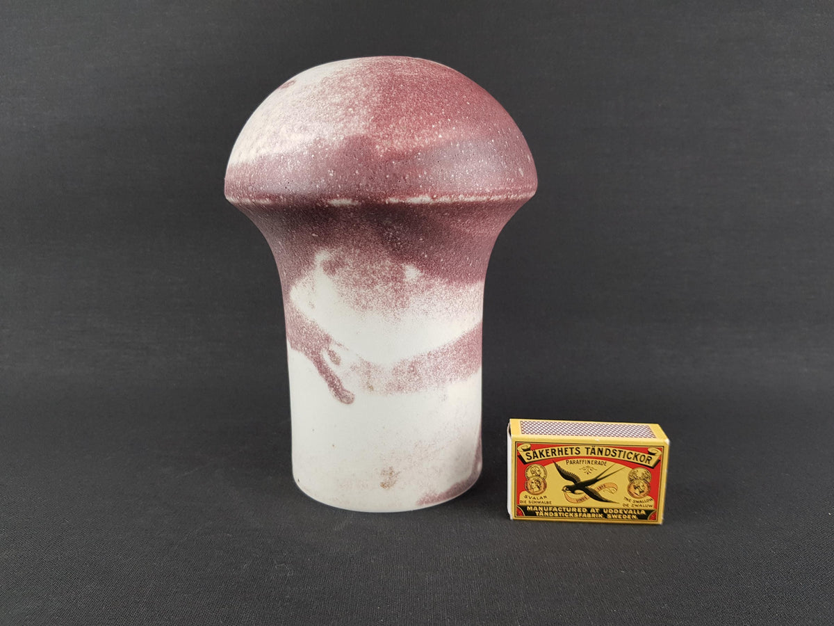 Vintage PETER GUGGENBÜHLER Die Werkstatt, Altenkunstadt Beige Burgundy Vase West German Pottery 1970-80s