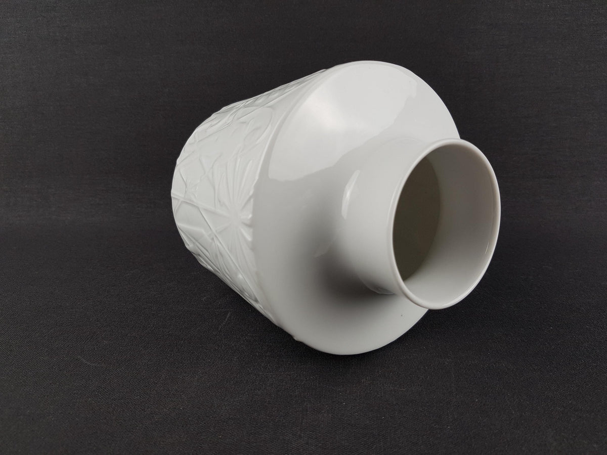 Vintage EDELSTEIN PORZELLAN White Glossy Vase with "Menschen im Paradies" decor by Kurt Wendler 1965