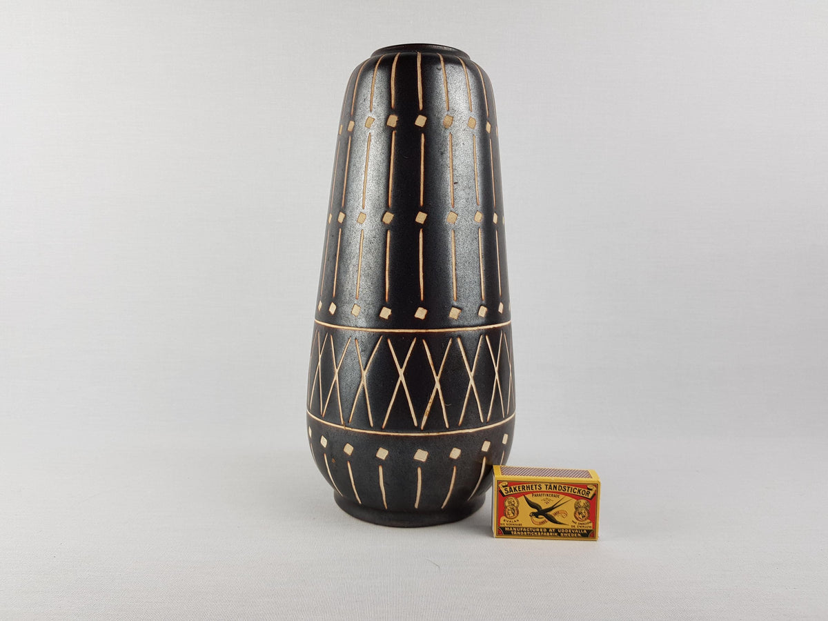 Vintage PIESCHE und REIF Dark Brown Sgraffito Vase DDR East German Pottery 1970s