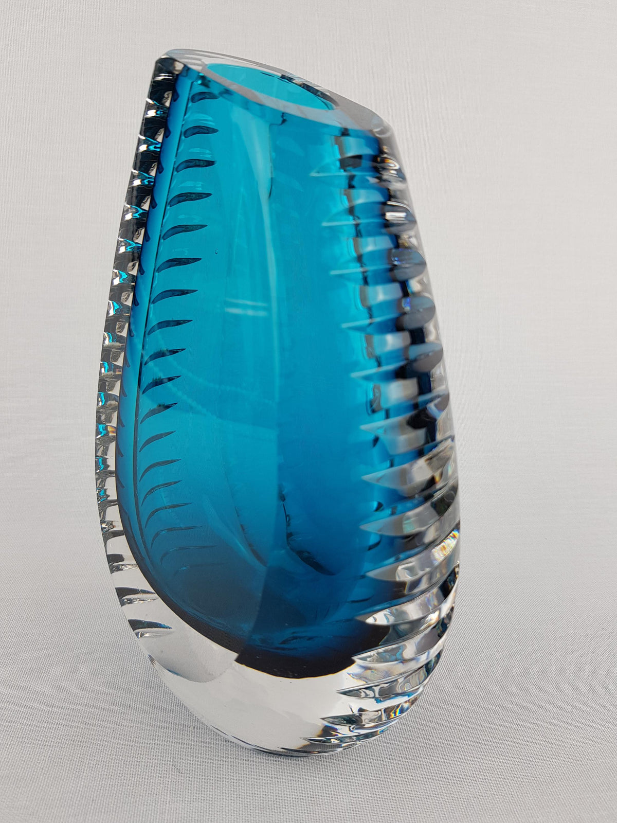 Vintage BEYER & CO Kristallglasfabriken Sinfonie Vase Blue Pink Cut Crystal Glass Vase Germany 1961