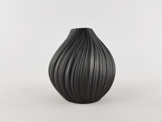 Vintage ROSENTHAL Studio Linie Porcelaine Noire Relief Vase 1970s by Martin Freyer West Germany