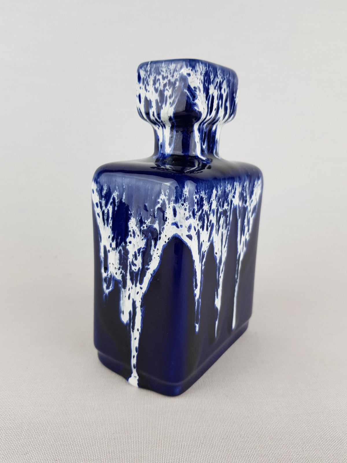 Vintage JOPEKO KERAMIK Ink Blue and White Vase "Blau-weiß" Decor 912-16 West German Pottery 1970s