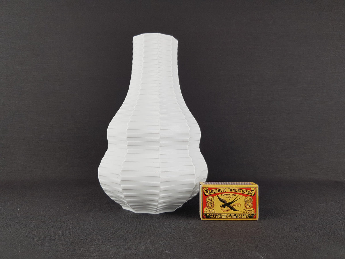 Vintage HUTSCHENREUTHER Op Art Biscuit Porcelain Vase 6336-20 by Heinrich Fuchs, Archais Series 1968s