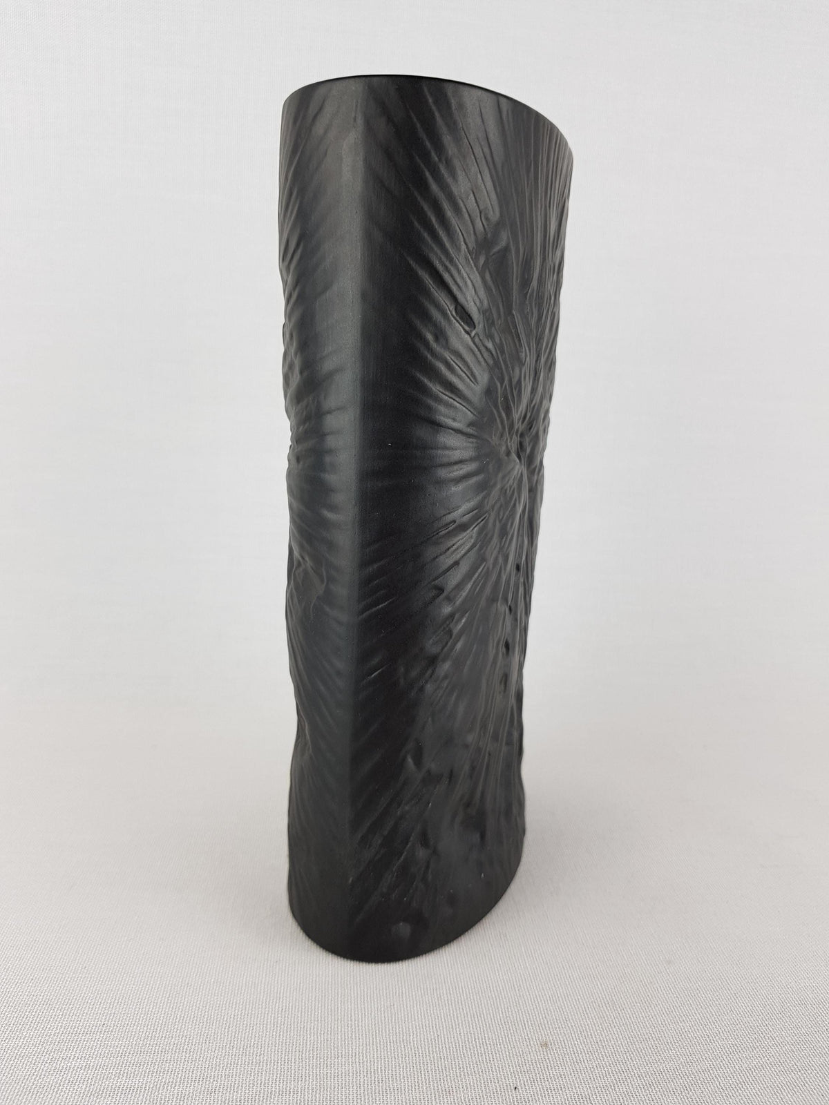 Rare Vintage ROSENTHAL Studio Linie Porcelaine Noire Relief Vase by Martin Freyer | Black Bisque Porcelain | West Germany 1970s