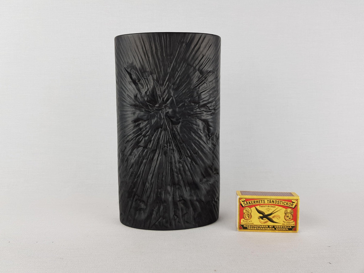 Rare Vintage ROSENTHAL Studio Linie Porcelaine Noire Relief Vase by Martin Freyer | Black Bisque Porcelain | West Germany 1970s